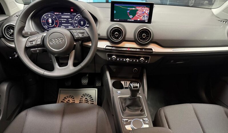 
								AUDI Q2 30 TDI S-LINE IDENTITY BLACK full									