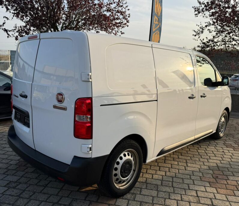 
								Fiat Scudo L2H1 1.5 Bluehdi 120cv full									