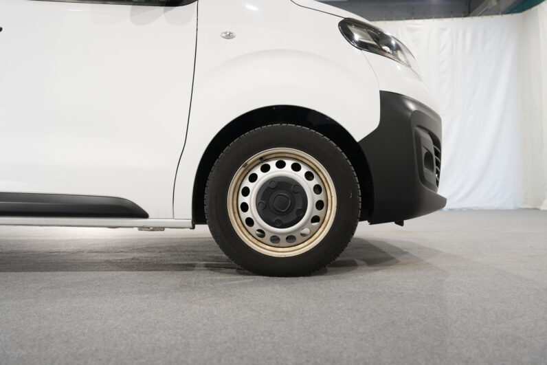 
								Fiat SCUDO L2H1 1.5 Bluehdi 120cv full									