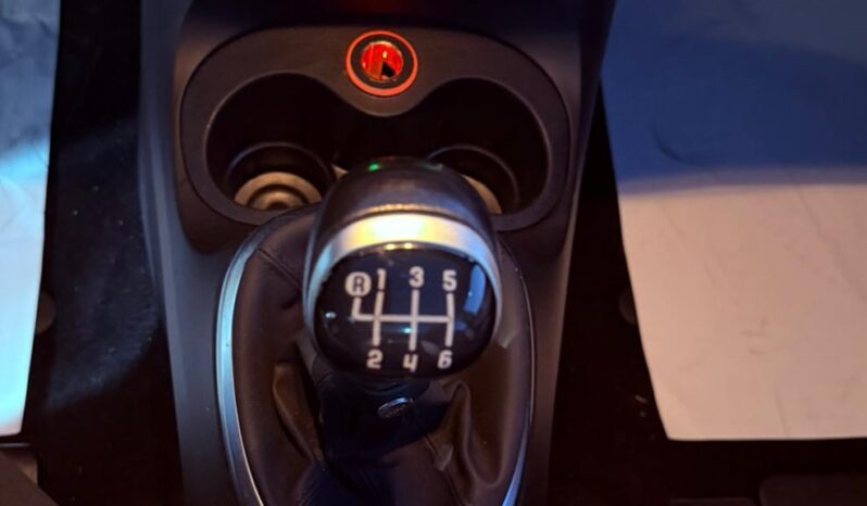 
								Fiat 500L TREKKING full									