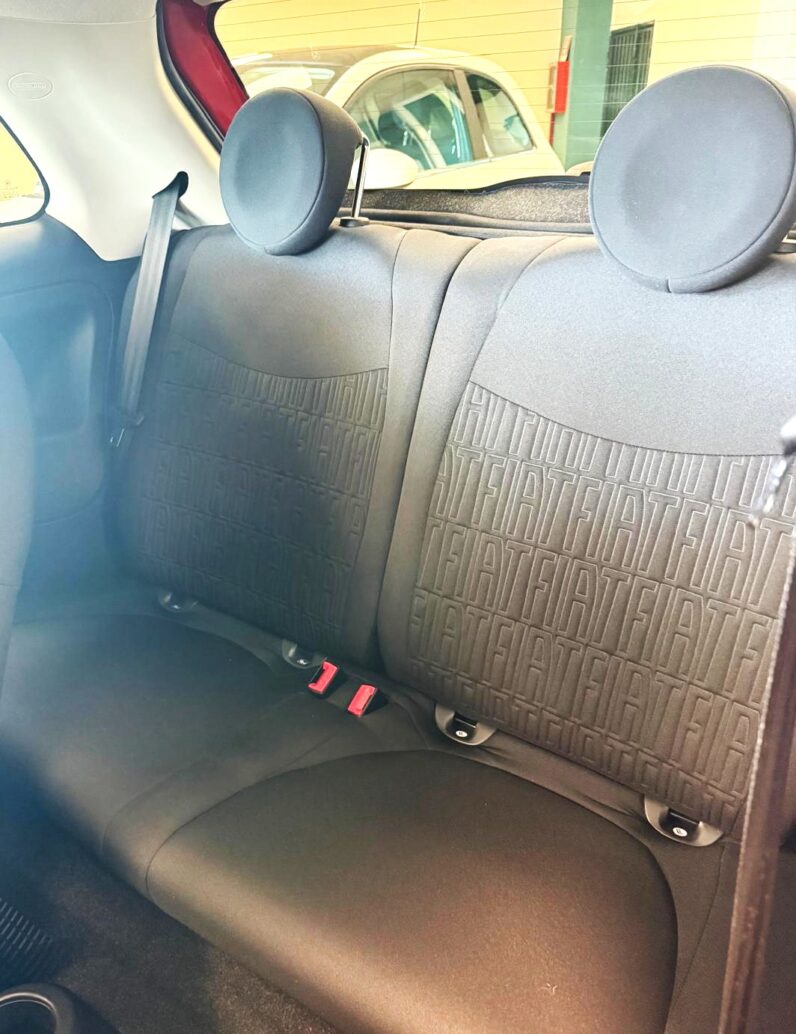 
								500 1.0 hybrid Dolcevita 70cv full									