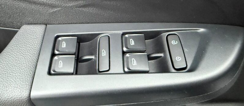 
								EMC QUATTRO A/T BENZ full									