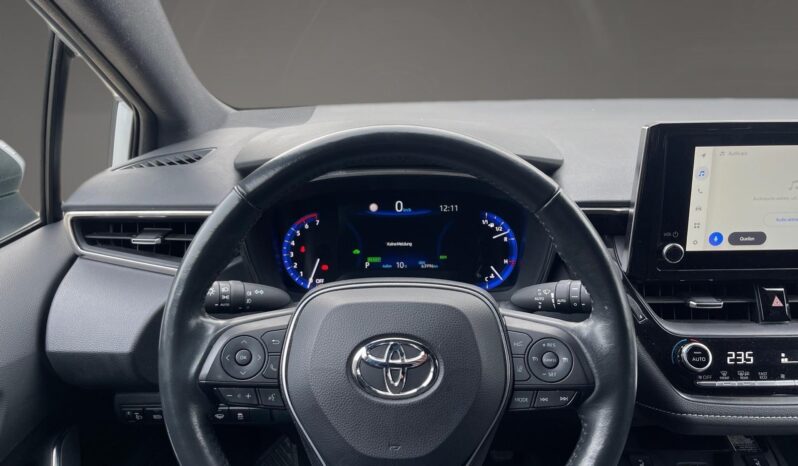 
								Toyota Corolla Style full									