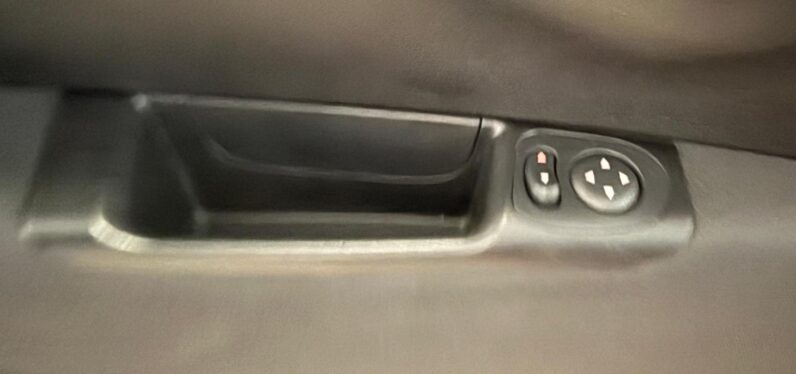 
								500 1.0 hybrid Dolcevita 70cv full									