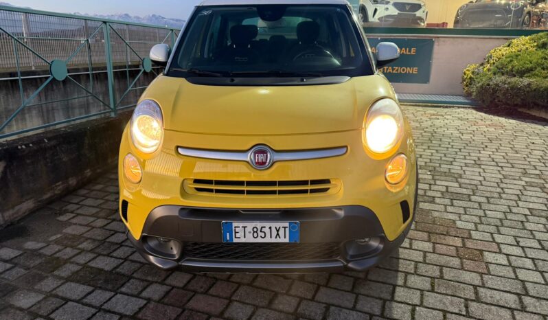 
								Fiat 500L TREKKING full									