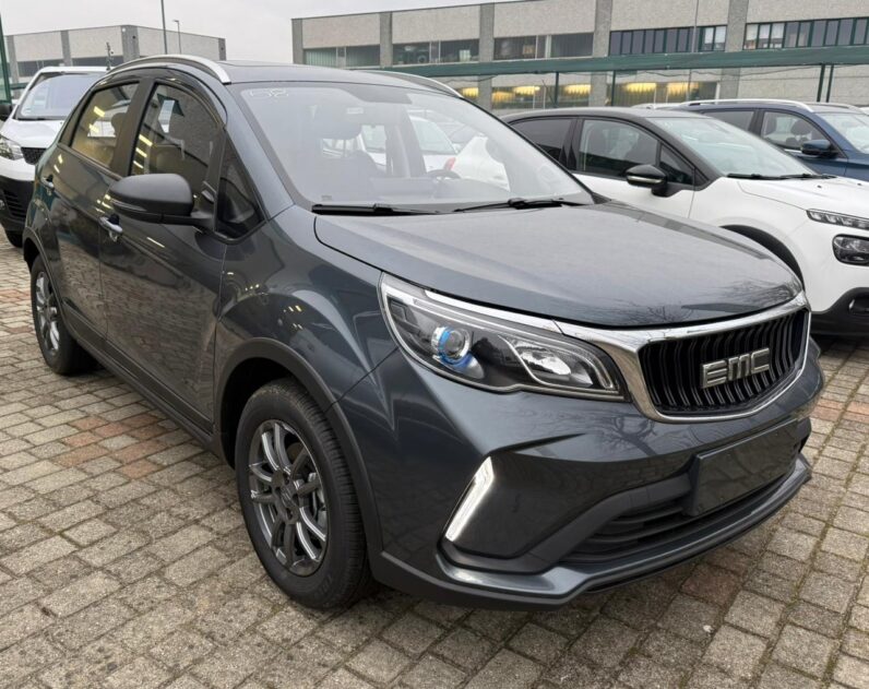 
								EMC QUATTRO A/T BENZ full									