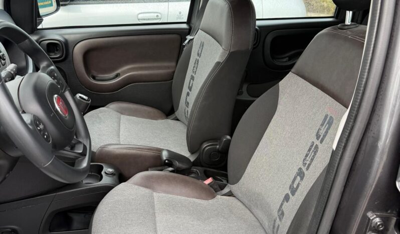 
								Panda III 2016 1.2 City Cross s full									