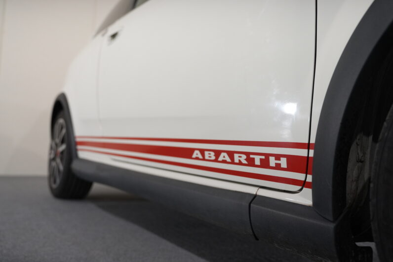 
								Abarth Grande Punto full									