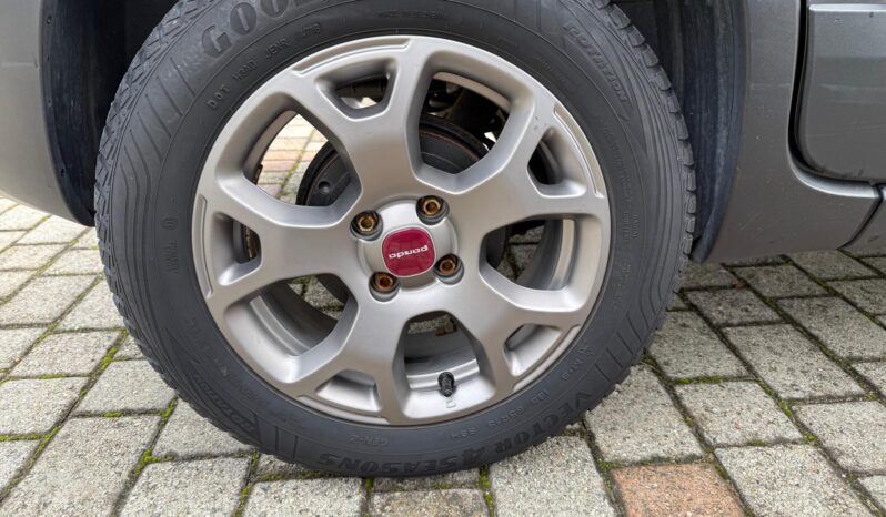 
								Panda III 2016 1.2 City Cross s full									