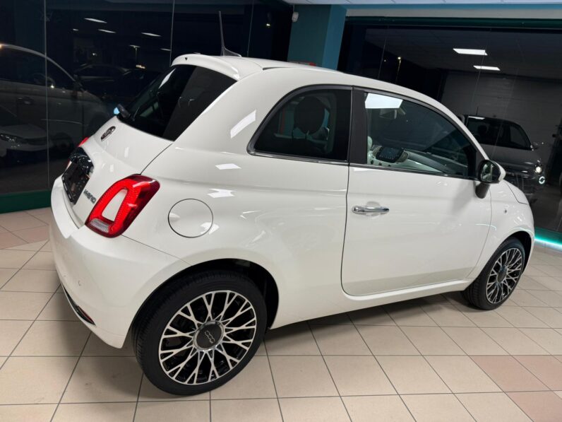 
								500 1.0 hybrid Dolcevita 70cv full									