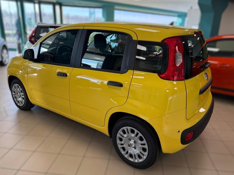 
								FIAT PANDA POP full									