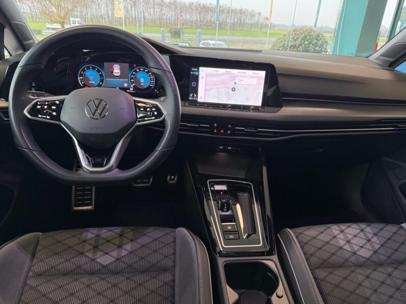 
								Golf 1.5 etsi evo R-Line 150cv dsg full									