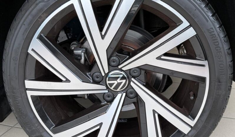 
								Golf 1.5 etsi evo R-Line 150cv dsg full									