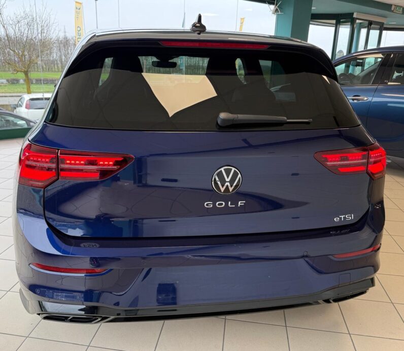 
								Golf 1.5 etsi evo R-Line 150cv dsg full									