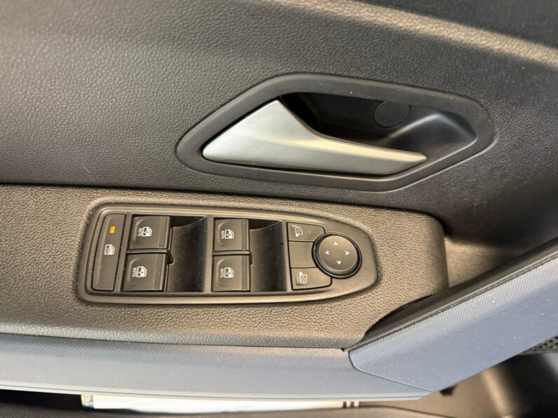 
								Duster 1.0 Eco-G Extreme 100cv full									