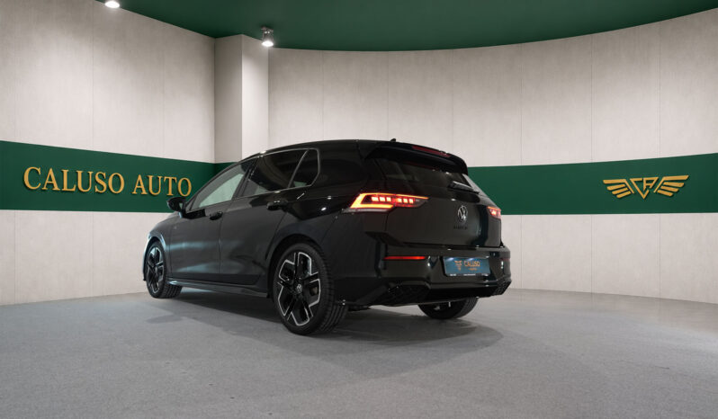 
								Golf  8.5 1.5 etsi evo R-Line 150cv dsg full									