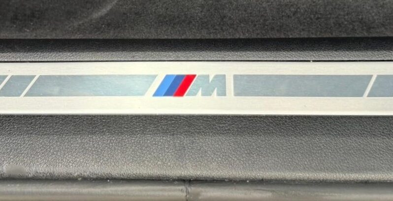 
								BMW 118 118d Msport full									