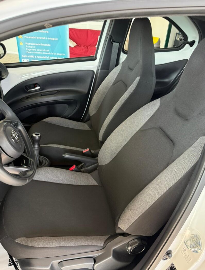 
								Aygo X Special Edition full									