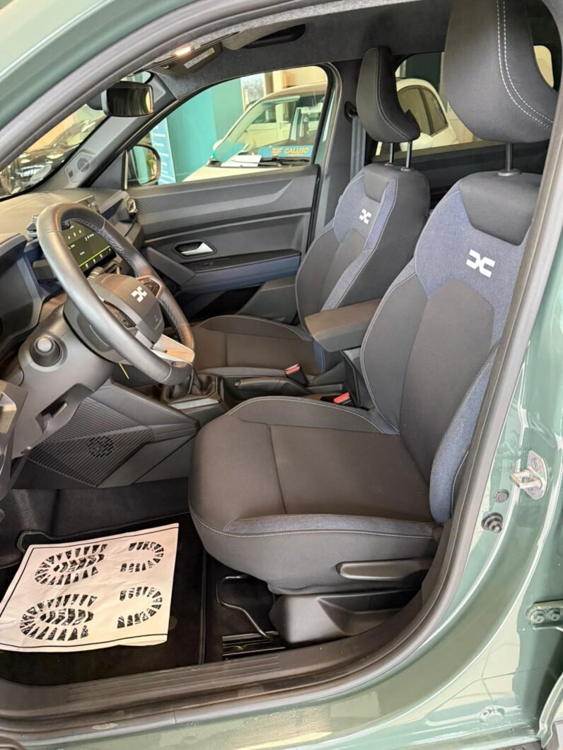 
								Duster 1.0 Eco-G Extreme 100cv full									