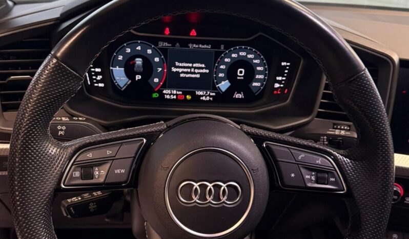 
								A1 Sportback 30 1.0 tfsi 116cv s-tronic full									