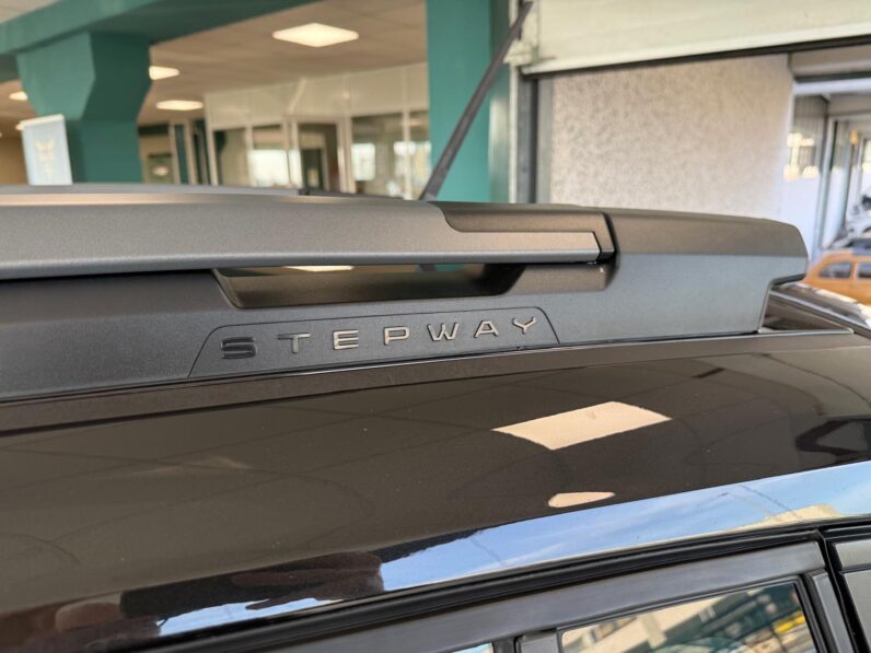 
								Sandero Expression GPL 100cv full									