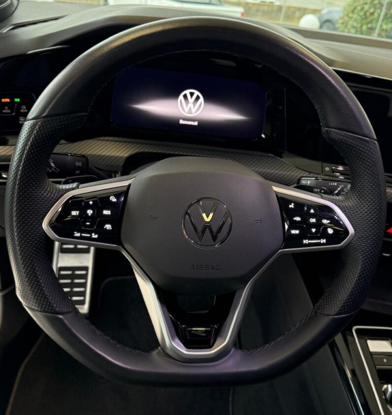 
								Golf 1.5 etsi evo R-Line 150cv dsg full									