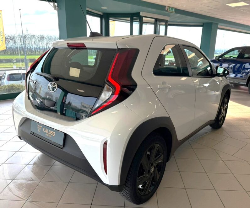 
								Aygo X Special Edition full									