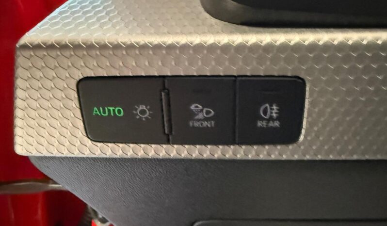 
								A1 Sportback 30 1.0 tfsi 116cv s-tronic full									