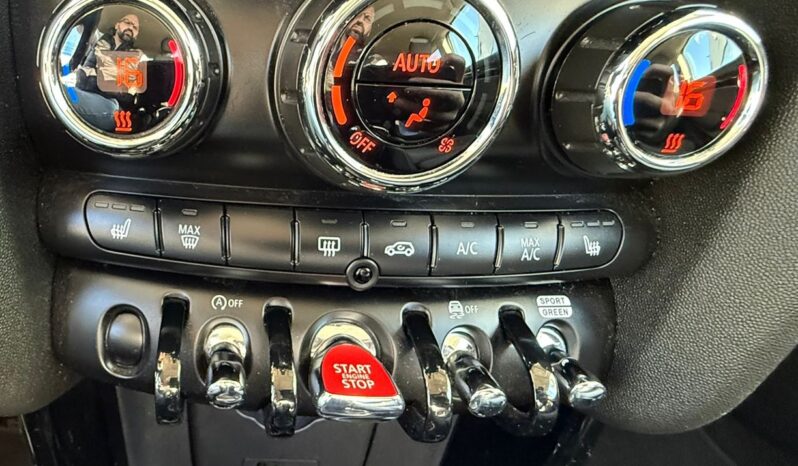 
								MINI Cooper Mini 3p 1.5 Cooper Premium Plus full									