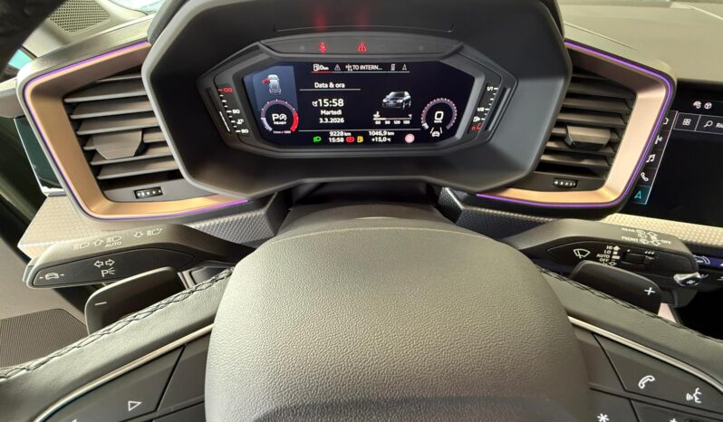 
								A1 30 1.0 tfsi S Line Edition 116cv s-tronic full									