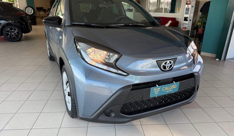 
								Toyota Aygo X full									