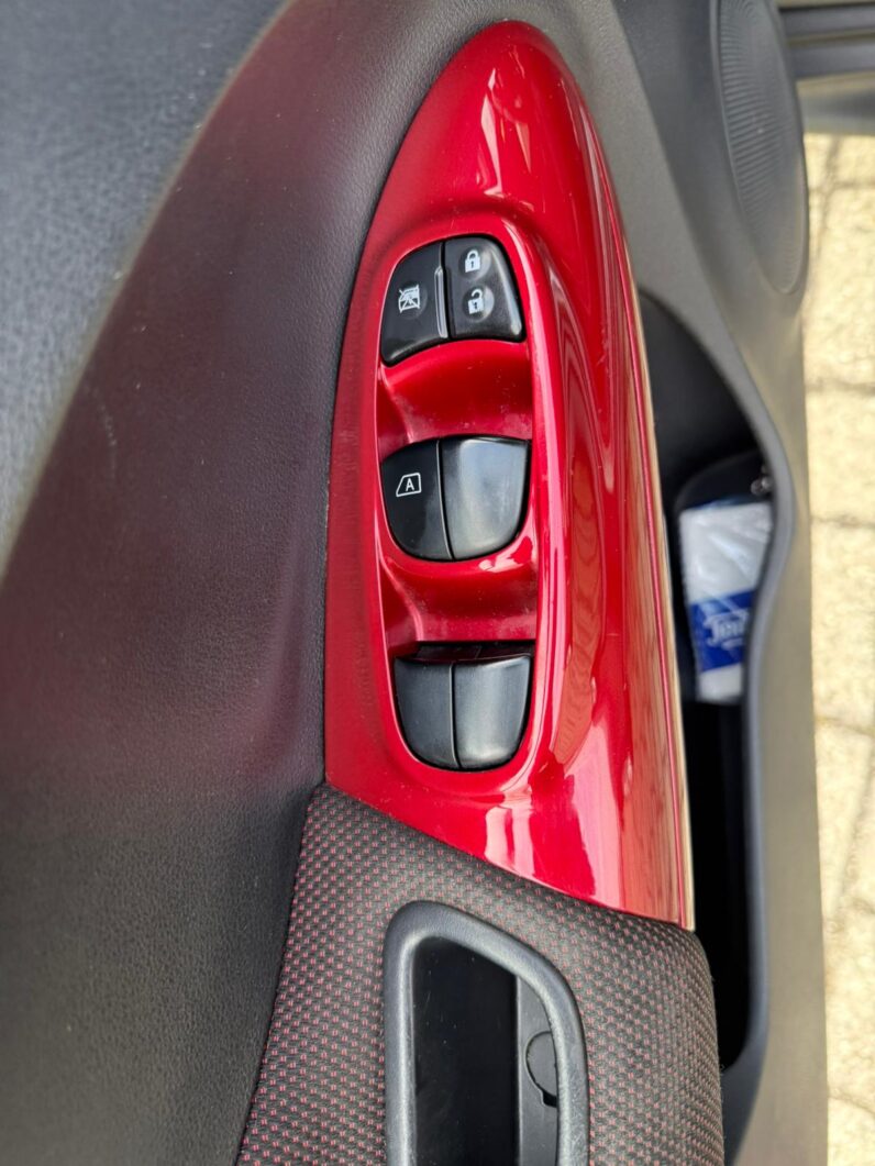 
								Juke I 2015 1.5 dci Acenta 110cv E6 full									