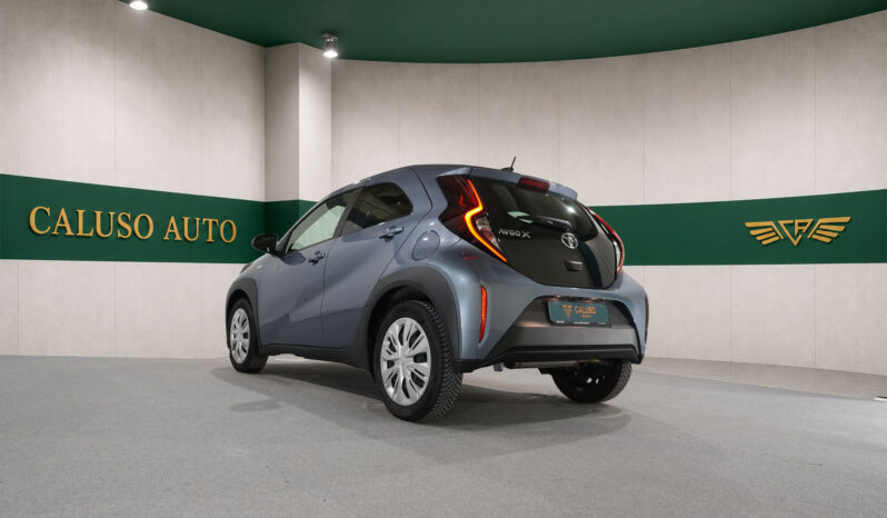 
								Toyota Aygo X full									