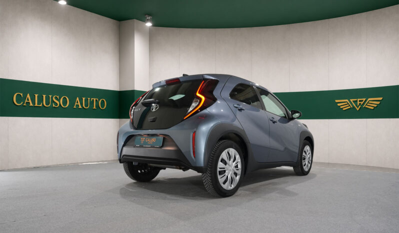 
								Toyota Aygo X full									