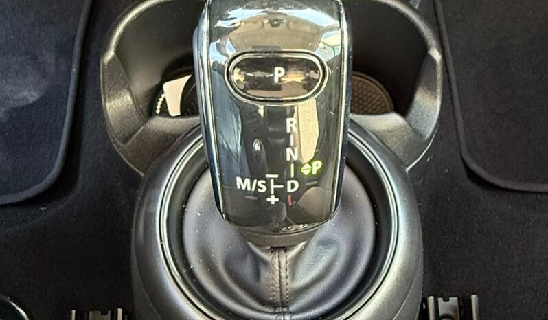 
								MINI Cooper Mini 3p 1.5 Cooper Premium Plus full									