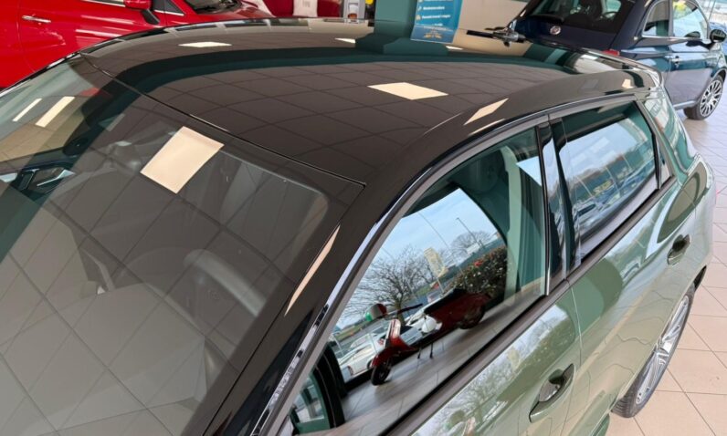 
								A1 30 1.0 tfsi S Line Edition 116cv s-tronic full									