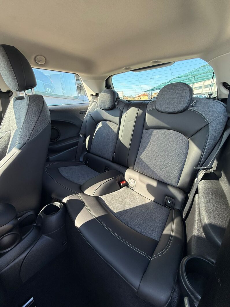 
								MINI Cooper Mini 3p 1.5 Cooper Premium Plus full									