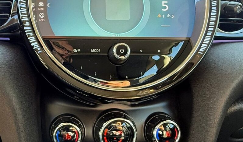 
								MINI Cooper Mini 3p 1.5 Cooper Premium Plus full									