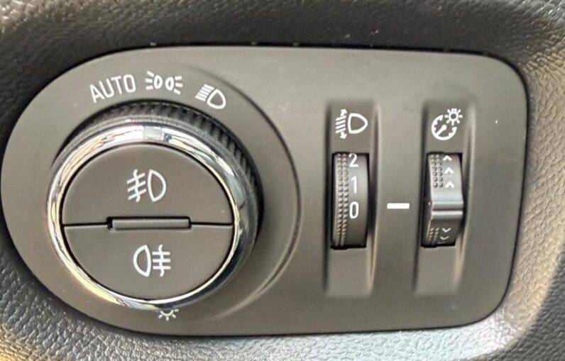 
								OPEL CORSA GS LINE full									