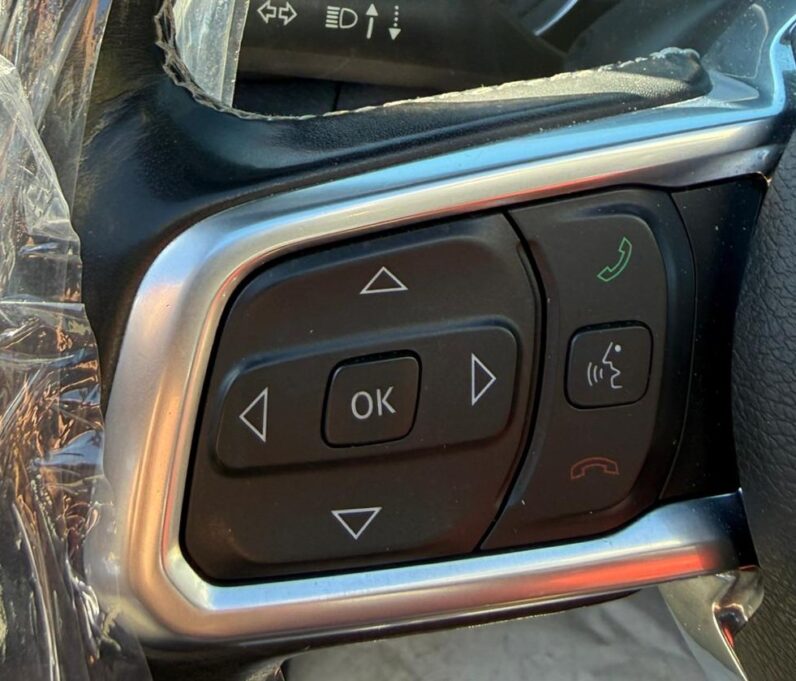 
								WRANGLER MJT SAHARA AUTO full									