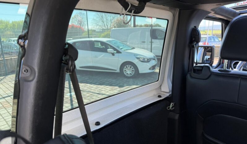 
								WRANGLER MJT SAHARA AUTO full									