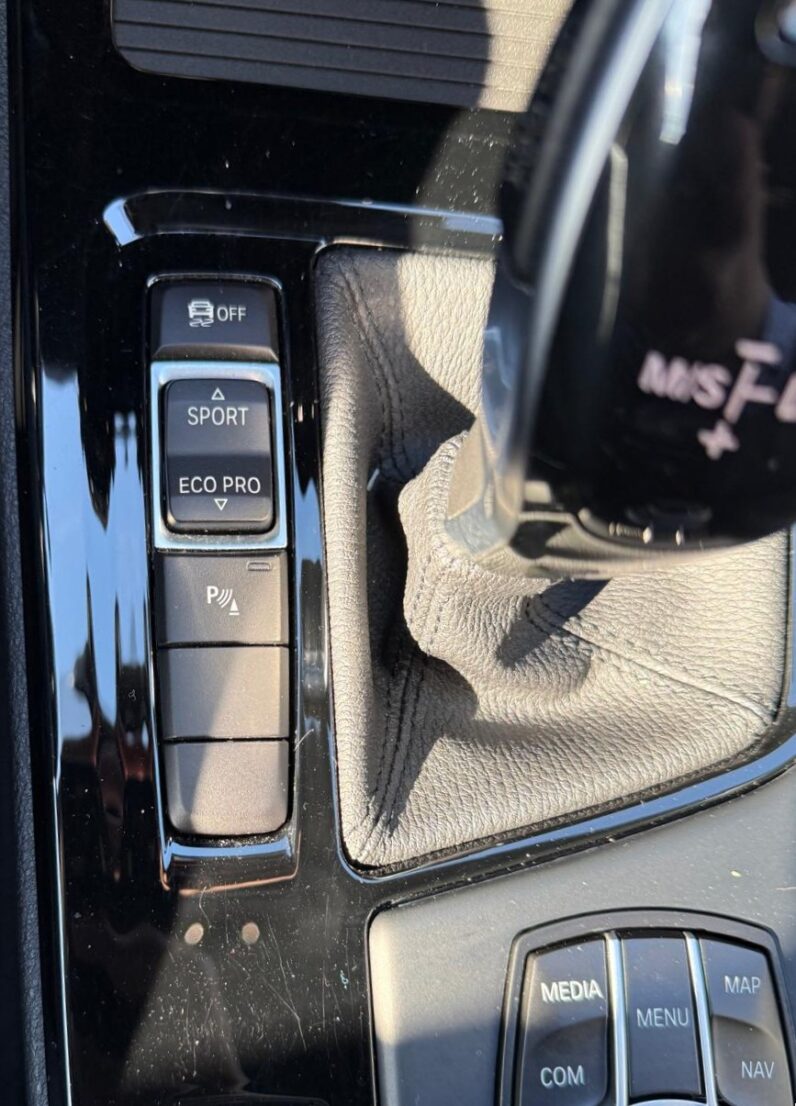 
								BMW X2  F39 118i M-sport X auto full									