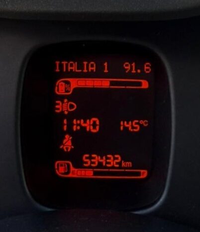 
								FIAT PANDA EASY PLUS full									