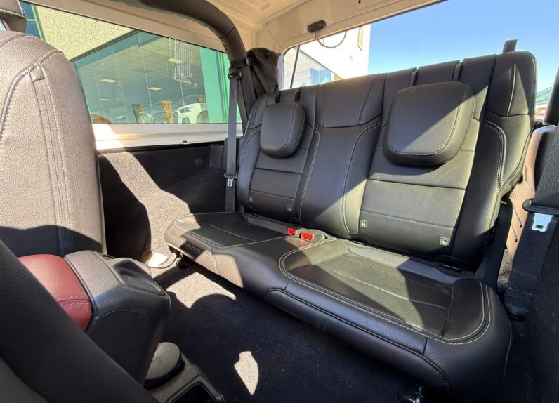 
								WRANGLER MJT SAHARA AUTO full									