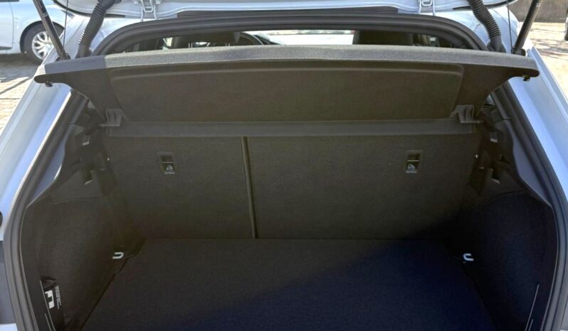 
								AUDI A1 30 TSFI S-TRONIC IDENTITY BLACK S-LINE full									