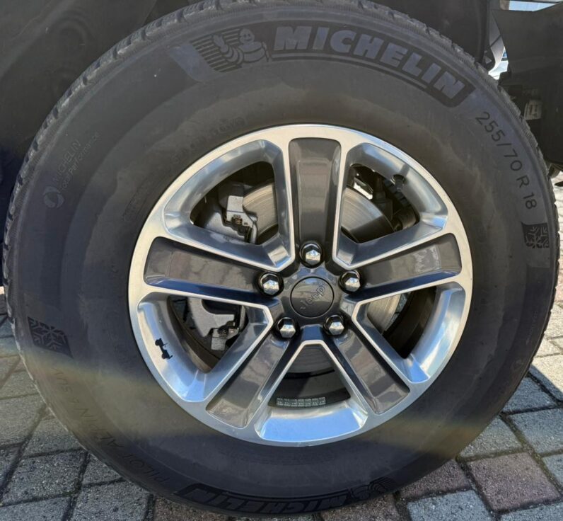 
								WRANGLER MJT SAHARA AUTO full									