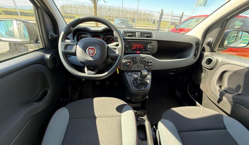 
								FIAT PANDA EASY PLUS full									