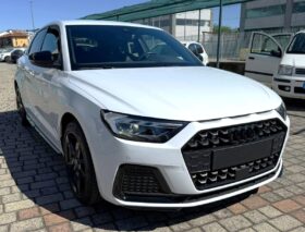 AUDI A1 30 TSFI S-TRONIC IDENTITY BLACK S-LINE