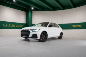 AUDI A1 30 TSFI S-TRONIC IDENTITY BLACK S-LINE