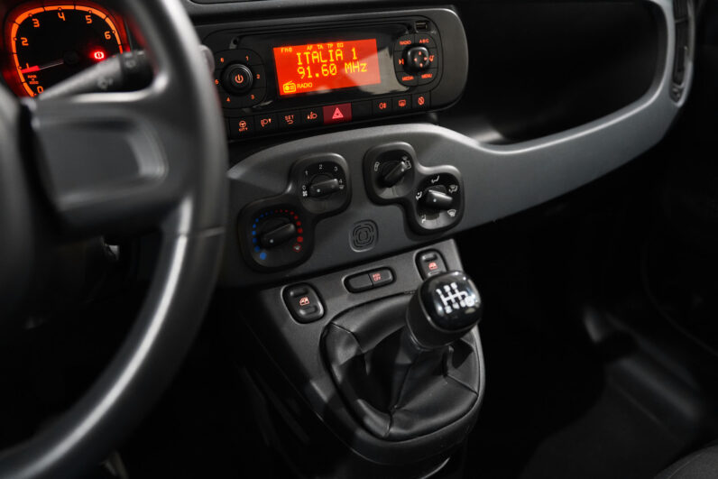 
								FIAT PANDA EASY PLUS full									